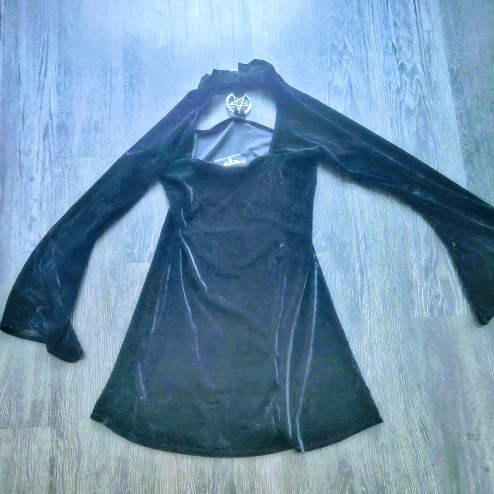Killstar Black Velvet Long Sleeve Dress